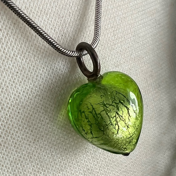 Vintage Y2K Murano Heart Glass & Sterling Silver Lime Green Necklace Pendant - Picture 13 of 17